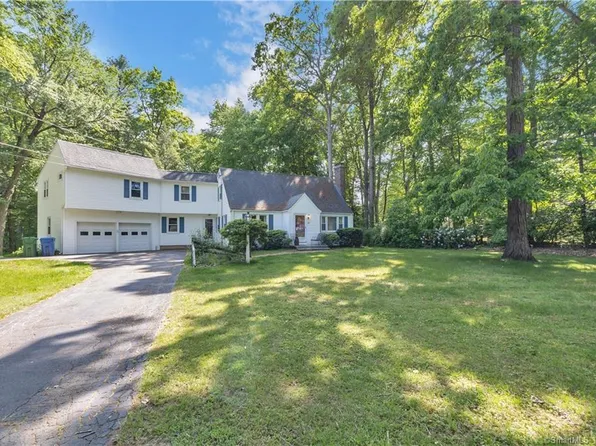 33 Hickory Hill Road, Simsbury, CT 06070