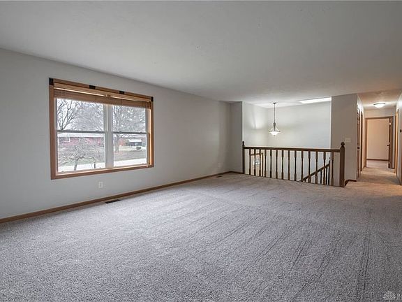 4th image of 2601 Alice Dr