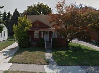 24450 Phlox Ave, Eastpointe, MI 48021