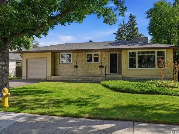 29 Everett CRESCENT, Regina, SK S4S 2M8