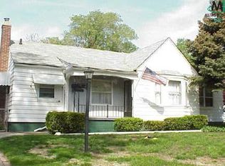 655 W Gardendale St, Ferndale, MI