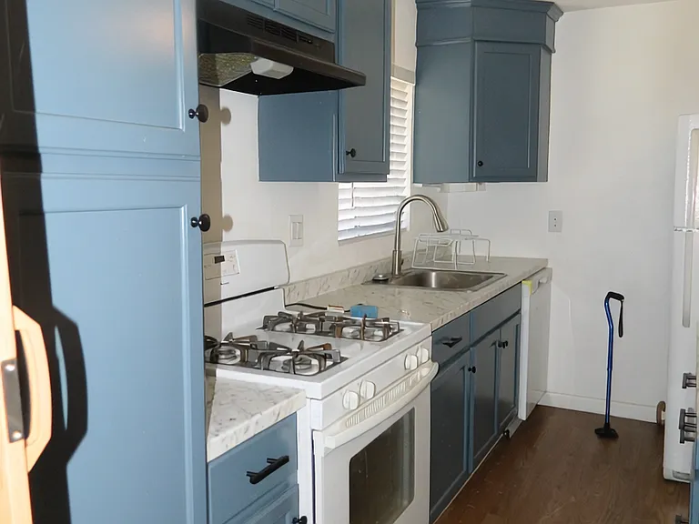 516 N D St #1 — Photo 3