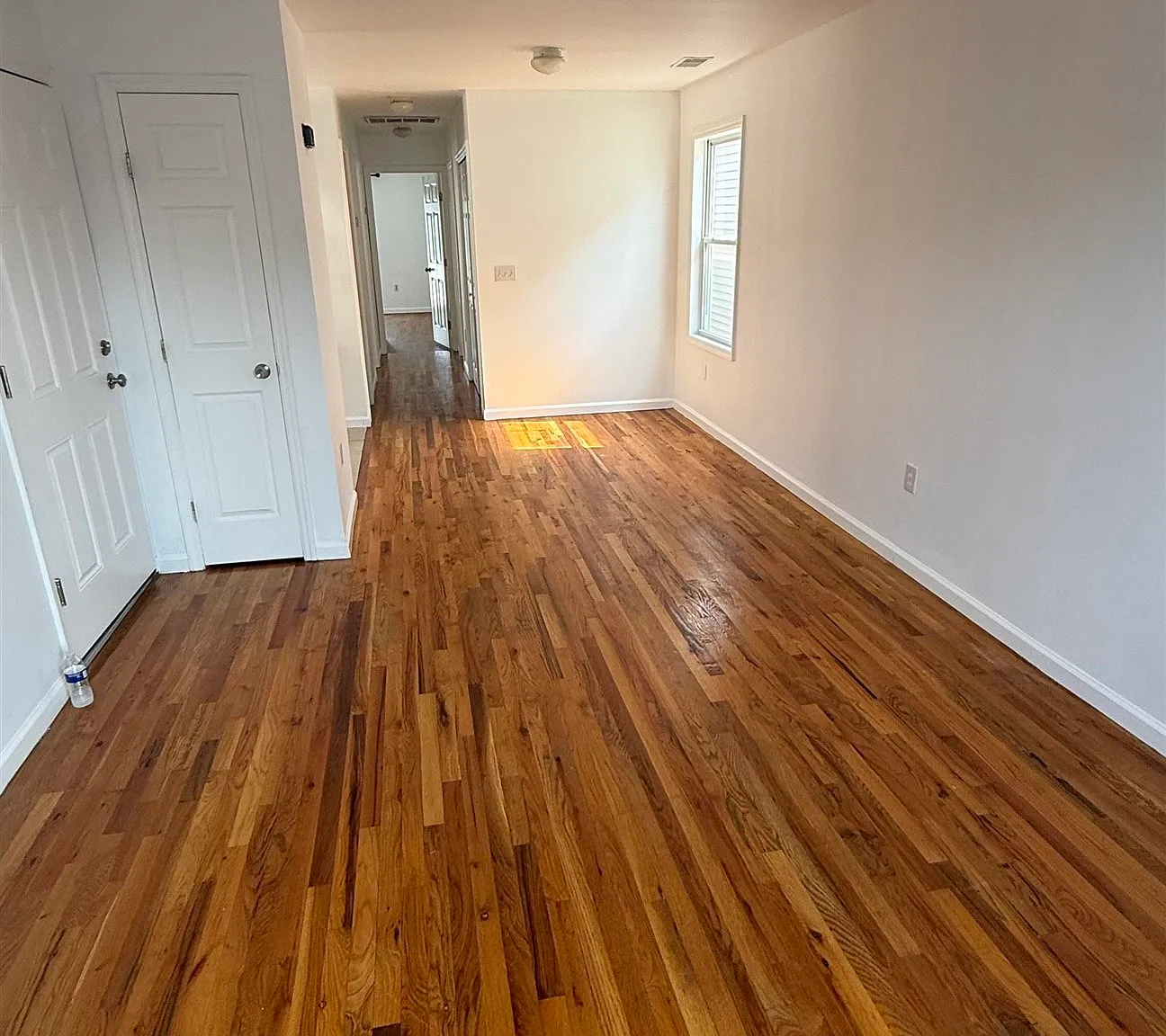 2 bed, 1.0 bath, $1,950 — Photo 2