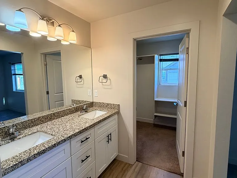 12263 Solid Rock Dr — Photo 13
