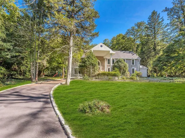 280 Half Hollow Road, Dix Hills, NY 11746