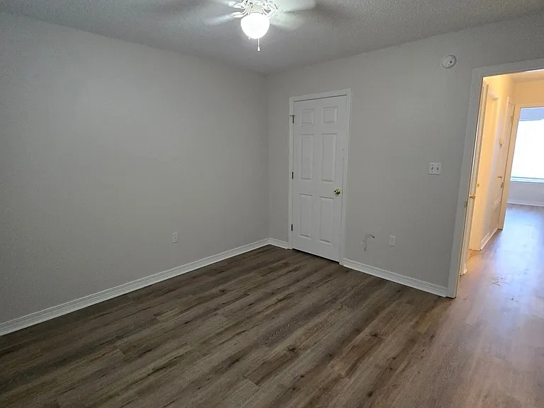 396 Brown Pl — Photo 23