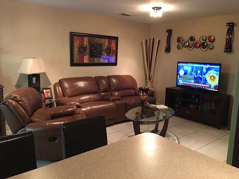 1st image of 11428 NW 93rd Ct #2