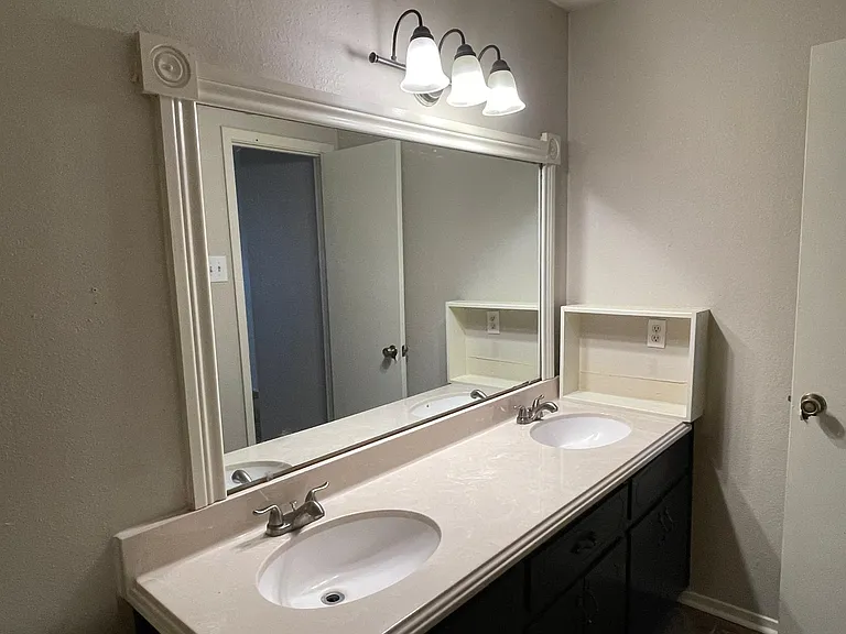 243 Speegleville Rd — Photo 8