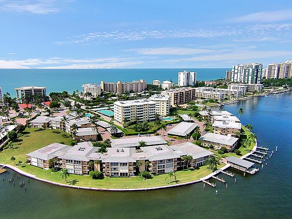 3rd image of 3400 Gulf Shore Blvd N #1
