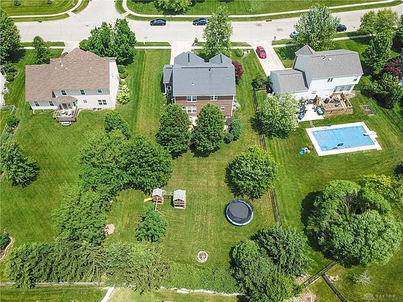4th image of 2125 Wedgewood Dr