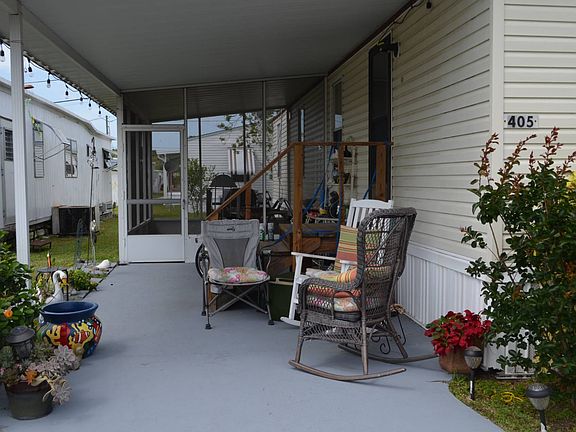 3rd image of 405 Cobalt Ave