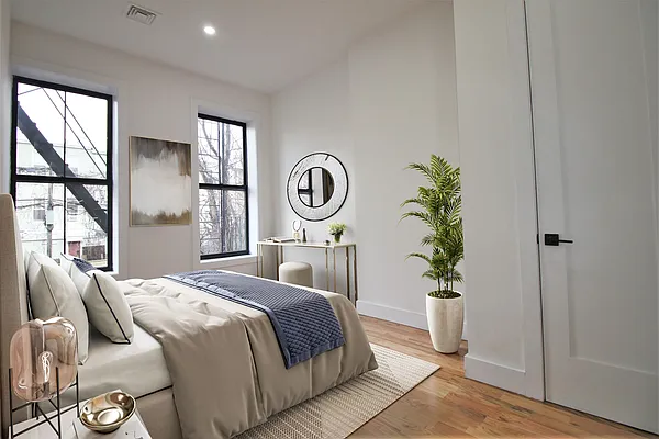 Rented by Brown Harris Stevens | media 22