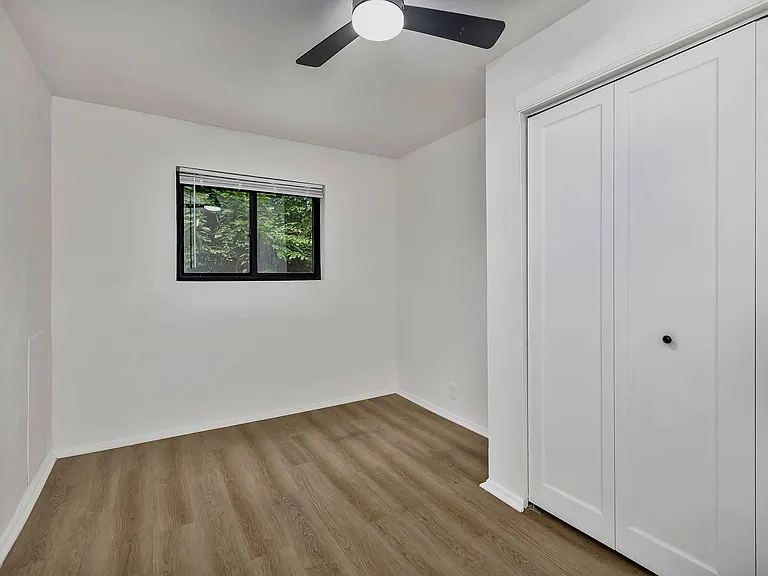 2535 Lysle Ln #2A — Photo 11
