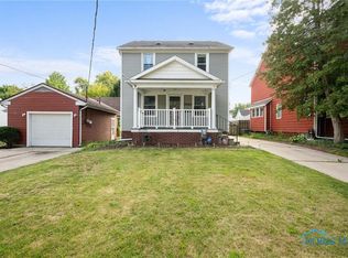 2563 Pershing Dr, Toledo, OH 43613