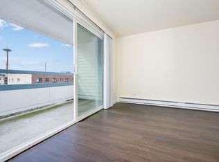909 6th Ave N #18026602, Seattle, WA 98109