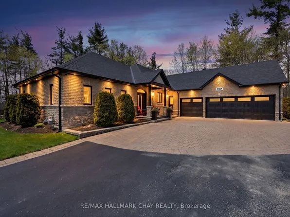 25 Laddie Ln, Springwater, ON L9X 0C3