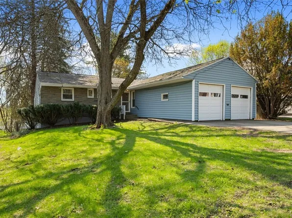 87 Clinton St, Whitesboro, NY 13492