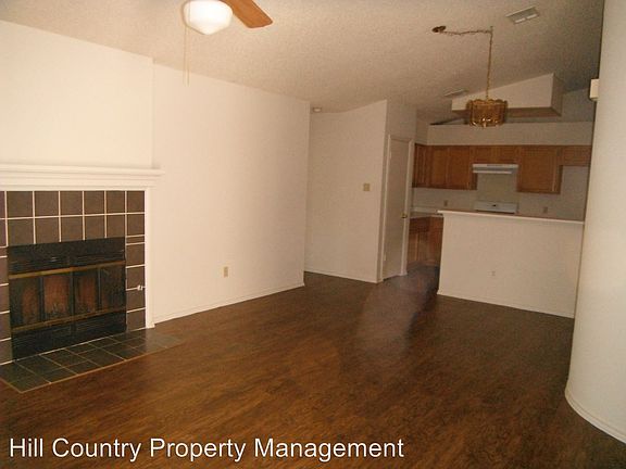 4th image of 12805 Humphrey Dr