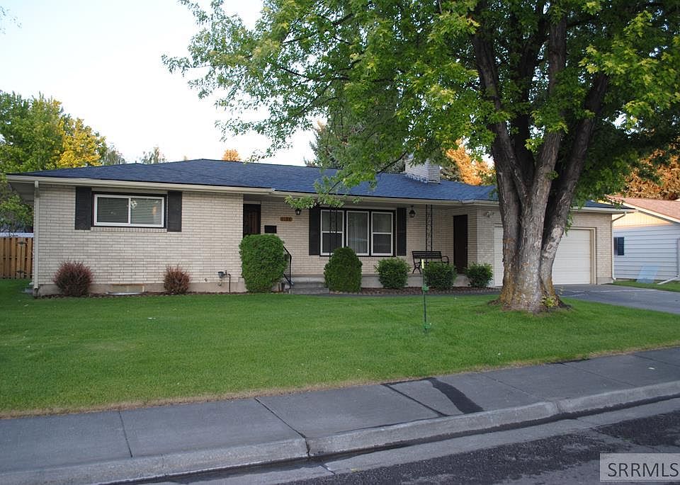 1st image of 1128 Crescent Ave