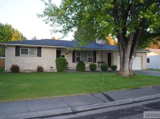 1128 Crescent Ave, Idaho Falls, ID 83402