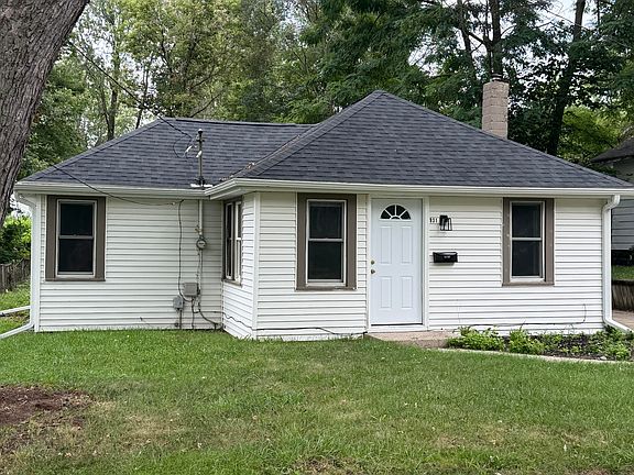 2nd image of 931 Pomeroy St