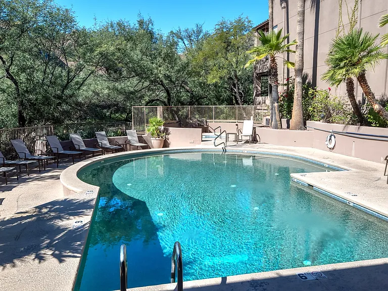 6655 N Canyon Crest Dr #9253 — Photo 27