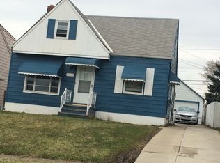 19003 Fairway Ave, Maple Heights, OH 44137