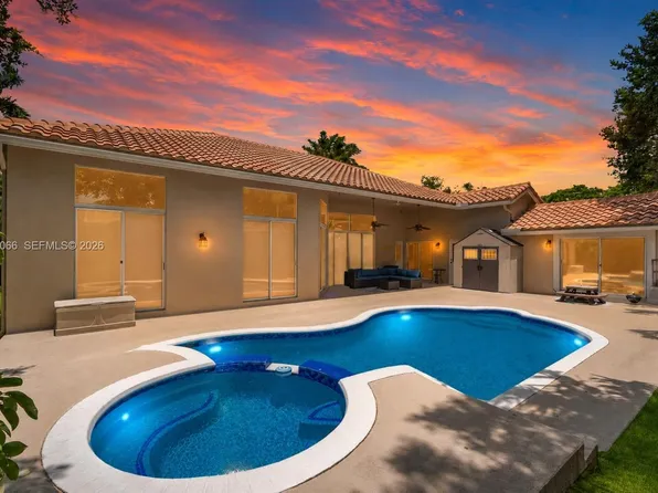 1776 Eagle Trace Blvd W, Pompano Beach, FL 33071