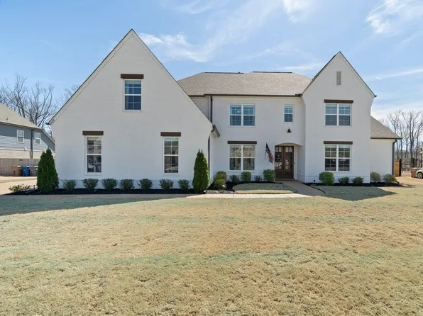 4900 Maple Walk Dr, Arlington, TN 38002