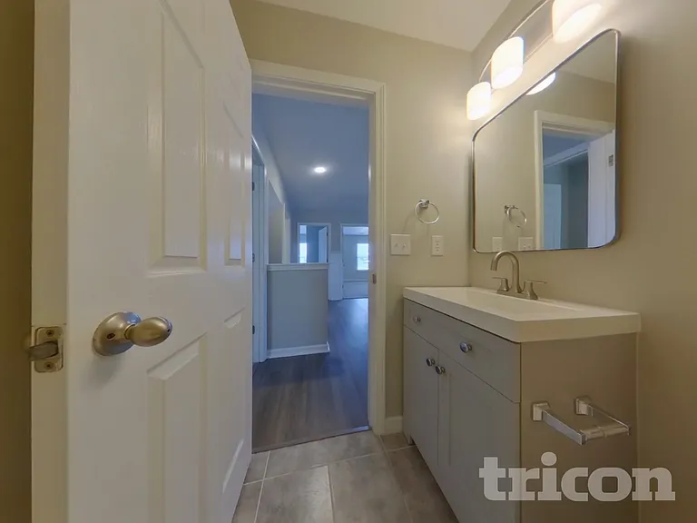 234 Blazer Dr — Photo 18