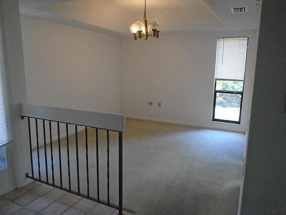 2nd image of 3 Hembury Ln