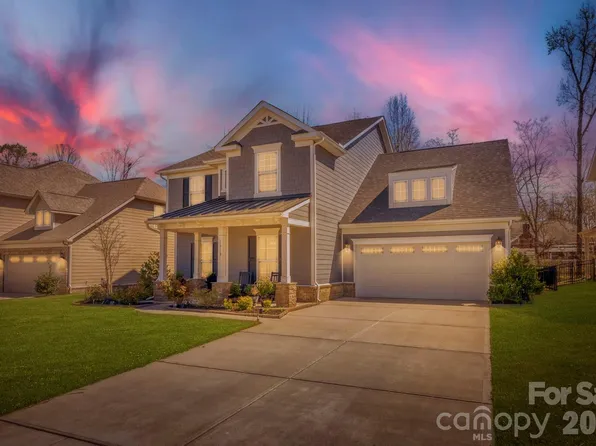 1318 Poppy Way, Matthews, NC 28104