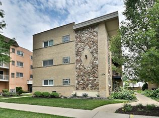 6869 N Overhill Ave APT 2B, Chicago, IL