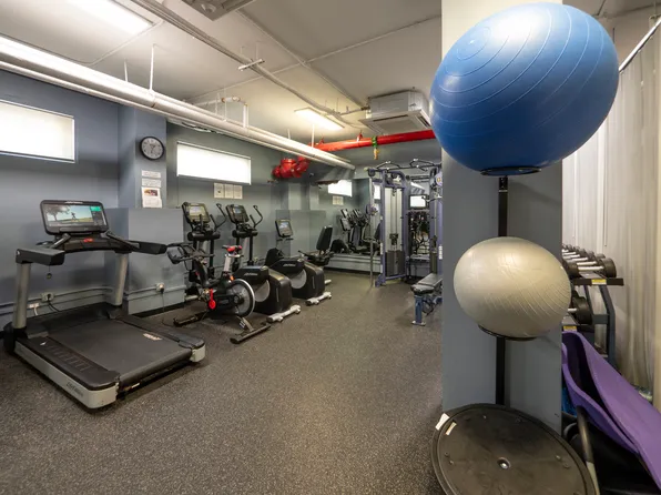 303 West 66th Street image 17 of 20