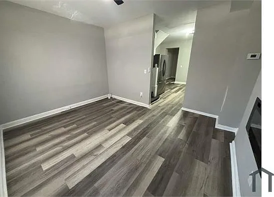 5340 Maple Ave — Photo 5