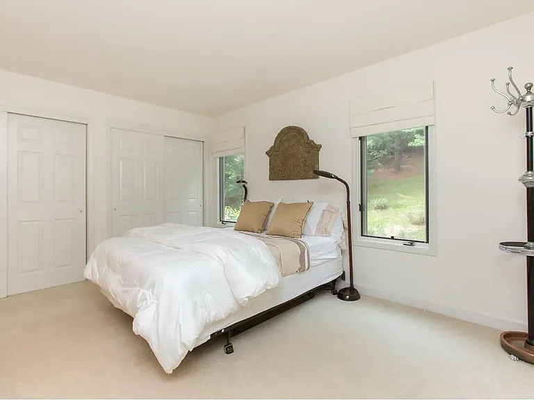 13 Horseshoe Ln — Photo 20