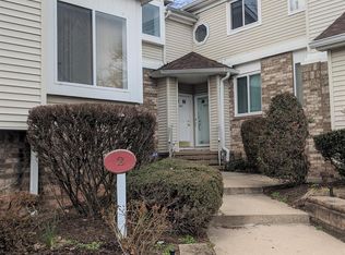 202 Madaline Dr, Avenel, NJ