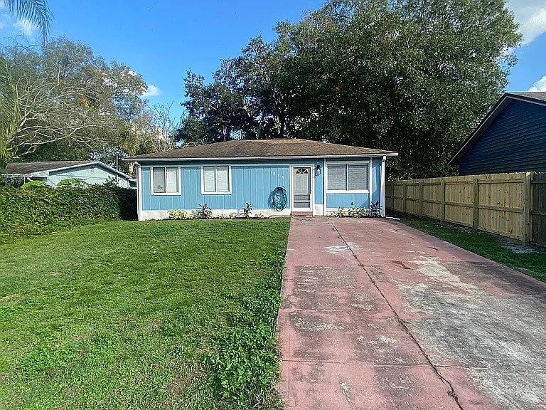 Building Photo - 1233 Melanie Dr