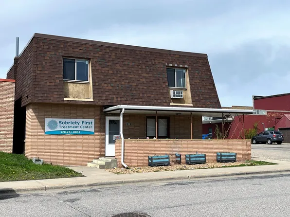 520 4th St S, Sauk Centre, MN 56378
