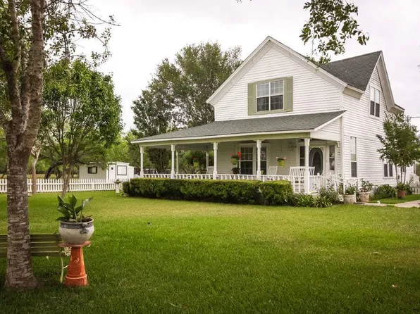 3021 Fm 799, Beeville, TX 78102