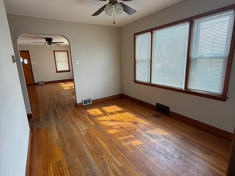 5231 John Marshall Hwy — Photo 13