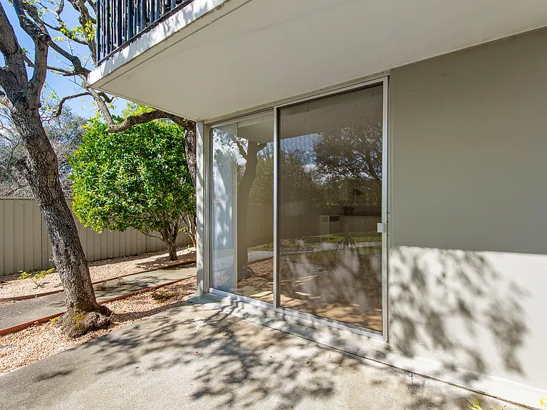 325 Rowland Boulevard — Photo 6