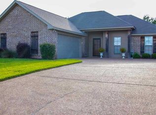468 Parker Dr, Byram, MS 39272