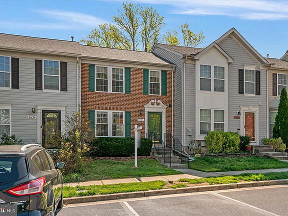 3rd image of 2636 Summer Breeze Ct
