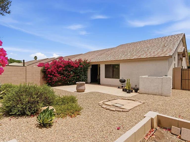 2250 E Deer Valley Rd #106 — Photo 17