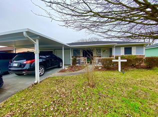 2637 Hampton Ln, Port Neches, TX 77651