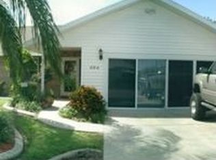 404 7th St S, Dundee, FL 33838