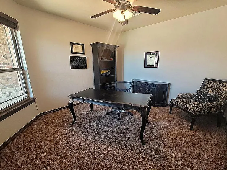 1418 Limestone Way — Photo 17