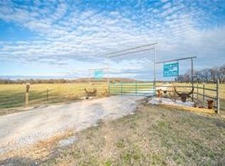 22141 Summers Rd, Summers, AR 72769