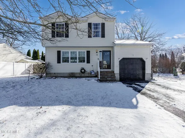 14 Cove Street, Barnegat, NJ 08005